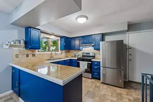 2205 Oakwood Dr, Burnsville, MN 55306 - Photo 11