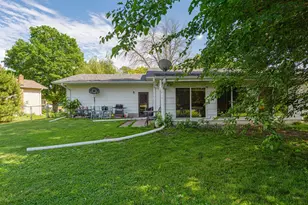1516 Wellington Crescent, Faribault, MN 55021 - Photo 31