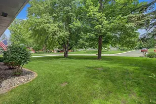 6535 Berkshire Ln N, Maple Grove, MN 55311 - Photo 17