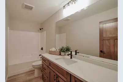 348 Highlands Avenue, Zumbrota, MN 55992 - Photo 7