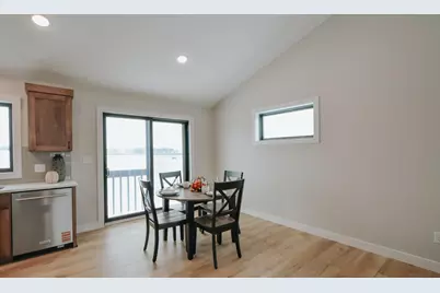 348 Highlands Avenue, Zumbrota, MN 55992 - Photo 9