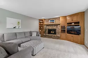 13437 Georgia Cir, Apple Valley, MN 55124 - Photo 17