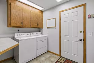 13437 Georgia Cir, Apple Valley, MN 55124 - Photo 21