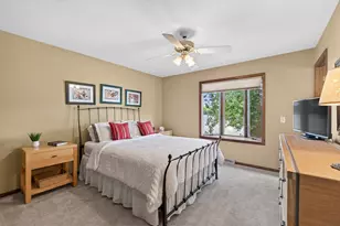 7183 Birchview Rd, Maple Grove, MN 55369 - Photo 11