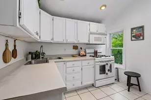 3605 Grand Ave S, Minneapolis, MN 55409 - Photo 21