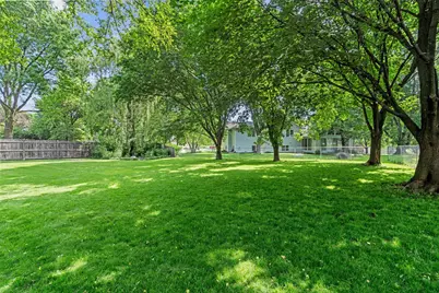 4770 Yorktown Lane N, Plymouth, MN 55442 - Photo 41