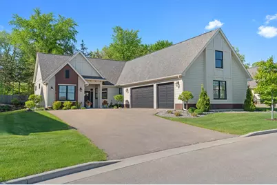 2424 Simply Living Lane, Hudson, WI 54016 - Photo 3