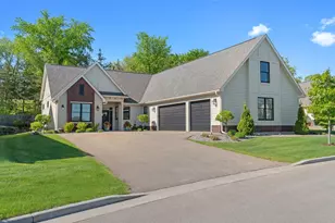 2424 Simply Living Ln, Hudson, WI 54016 - Photo 3