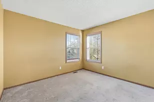 9980 Wildflower Dr, Eden Prairie, MN 55347 - Photo 25