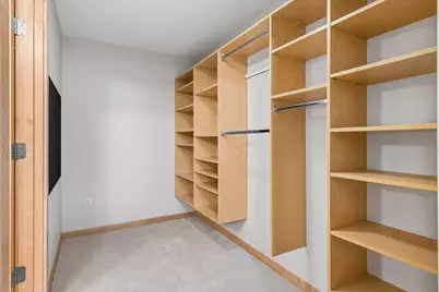 215 10th Avenue S #321, Minneapolis, MN 55415 - Photo 33