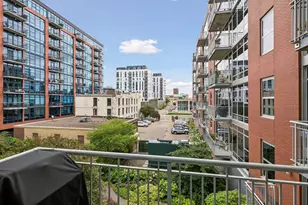 215 10th Ave S, Minneapolis, MN 55415 - Photo 37