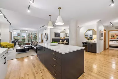 215 10th Avenue S #321, Minneapolis, MN 55415 - Photo 3