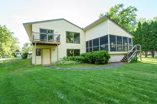 305 Darrell Ct, Stillwater, MN 55082 - Photo 23