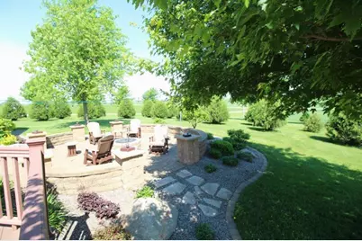 11697 210th Street E, Kenyon, MN 55946 - Photo 5
