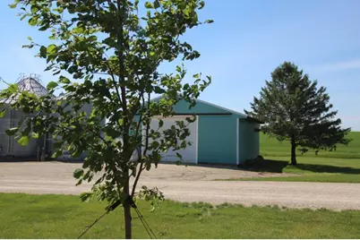 11697 210th Street E, Kenyon, MN 55946 - Photo 15