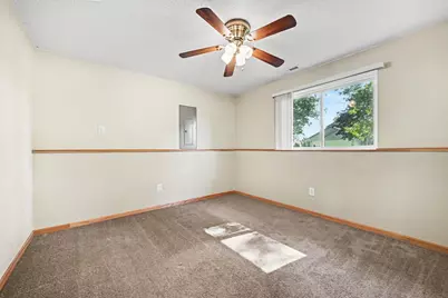 9674 Hale Avenue S, Cottage Grove, MN 55016 - Photo 27