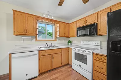 9674 Hale Avenue S, Cottage Grove, MN 55016 - Photo 15