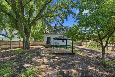 225 Main Street W, Melrose, MN 56352 - Photo 11