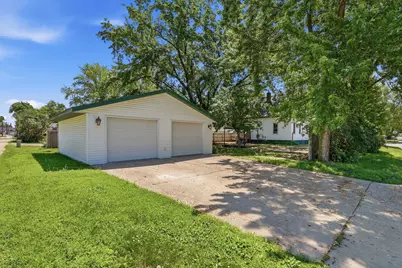 225 Main Street W, Melrose, MN 56352 - Photo 13