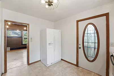 225 Main Street W, Melrose, MN 56352 - Photo 33
