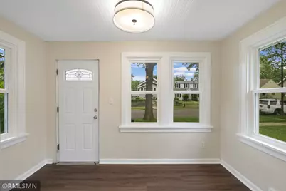 1868 Hawthorne Avenue E, Saint Paul, MN 55119 - Photo 3