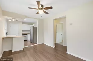 1868 Hawthorne Ave E, Saint Paul, MN 55119 - Photo 5