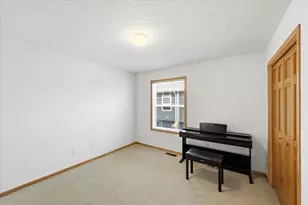 8262 Labont Way, Eden Prairie, MN 55344 - Photo 21