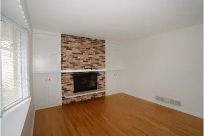 2230 Falcon Avenue, Saint Paul, MN 55119 - Photo 9
