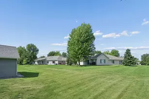 900 19th St SE, Willmar, MN 56201 - Photo 35