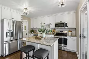 5712 Zenith Ave S, Edina, MN 55410 - Photo 3
