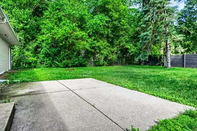 14810 Gleason Lake Drive, Plymouth, MN 55447 - Photo 27