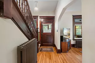 922 Armstrong Ave, Saint Paul, MN 55102 - Photo 3