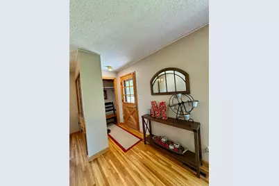 415 Roosevelt Street NE, Warroad, MN 56763 - Photo 7