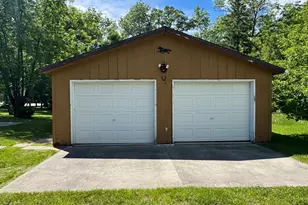 415 Roosevelt St NE, Warroad, MN 56763 - Photo 3