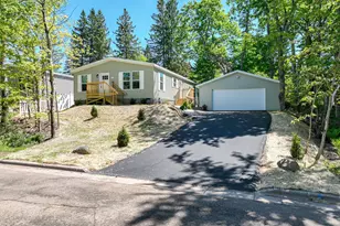 306 W Palm St, Duluth, MN 55811 - Photo 1