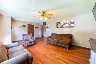 307 Hilltop Dr, Goodhue, MN 55027 - Photo 7