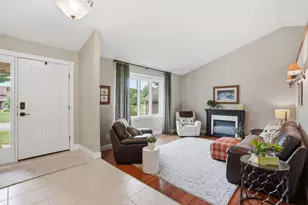 2100 Edinbrook Ct, Brooklyn Park, MN 55443 - Photo 3