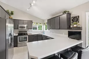 2100 Edinbrook Ct, Brooklyn Park, MN 55443 - Photo 7