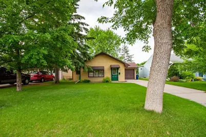 912 W Linden Street, Fergus Falls, MN 56537 - Photo 1