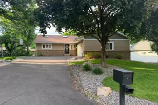 3042 12th St NW, New Brighton, MN 55112 - Photo 3