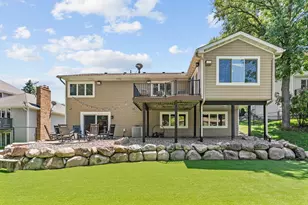 3042 12th St NW, New Brighton, MN 55112 - Photo 33