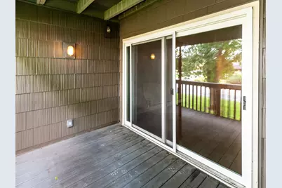 2800 Hamline Avenue N #217, Roseville, MN 55113 - Photo 3