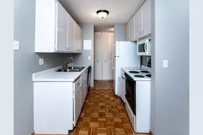 2800 Hamline Avenue N #217, Roseville, MN 55113 - Photo 7