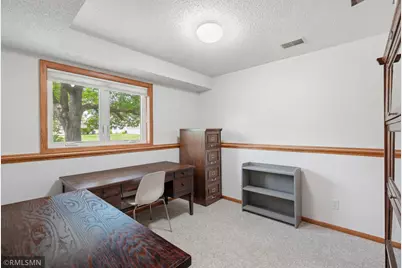 1426 Colleen Avenue, Arden Hills, MN 55112 - Photo 51