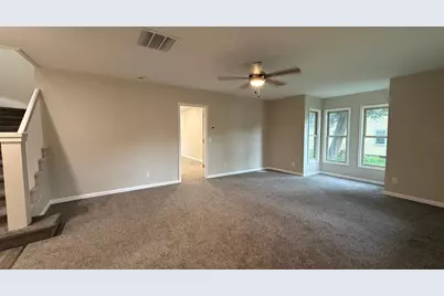 212 N Murphy Street, Lake Crystal, MN 56055 - Photo 3