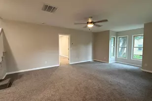 212 N Murphy St, Lake Crystal, MN 56055 - Photo 3