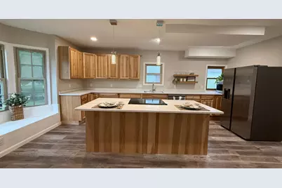 212 N Murphy Street, Lake Crystal, MN 56055 - Photo 5