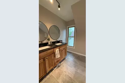 212 N Murphy Street, Lake Crystal, MN 56055 - Photo 17