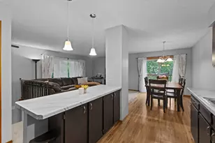 13941 Herald Ct, Apple Valley, MN 55124 - Photo 19