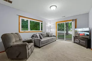 13941 Herald Ct, Apple Valley, MN 55124 - Photo 37